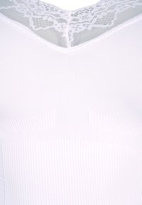 Devoted By Zizzi Body - bright white
