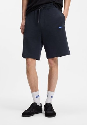 HUGO NASENSIO granatowy