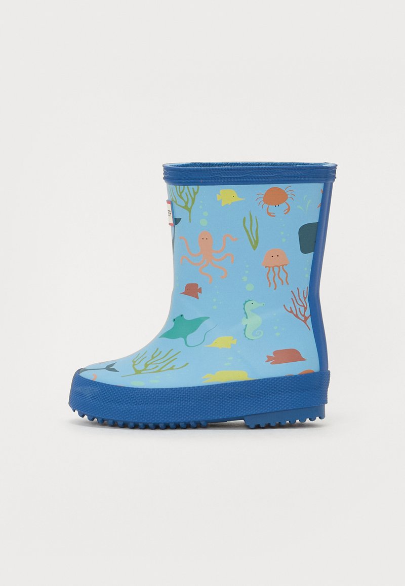 Spilgti zili gumijas lietus zābaki ar akvatiskiem motīviem, kas attēlo astoņkājus un zivis. Teksturēta zole labai saķerei. Gluda augšpuse ar pastiprinātu ap maliņu.