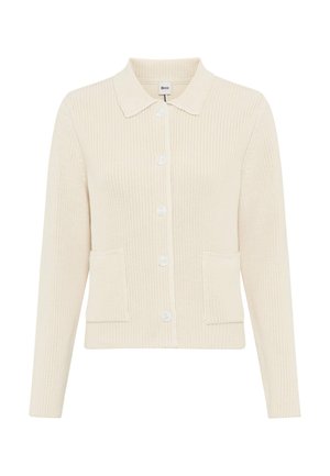 Cremefarbener Strickcardigan mit langen Ärmeln, Knöpfen vorne, Kragen und zwei aufgesetzten Taschen vorne.