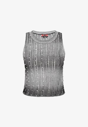 Bezranka sidabrinė megzto audinio palaidinė su vertikaliomis juostelėmis, grioveliais apykakle ir mažomis puošmenomis, suteikiančiomis tekstūrą ir detales.