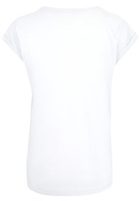 Weißes Baumwoll-T-Shirt mit kurzen hochgerollten Ärmeln, Rundhalsausschnitt und geradem Saum. Weiche Textur, keine sichtbaren Muster oder Grafiken.