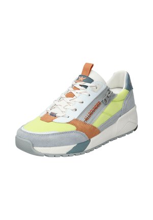 VENICE - Baskets basses - banane