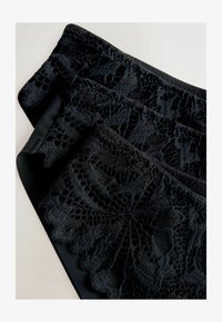 Non sélectionné, black