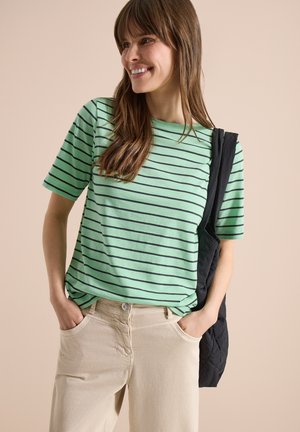 Cecil, T-SHIRT WITH BOAT NECK AND STRIPES - T-shirts print - juicy lime