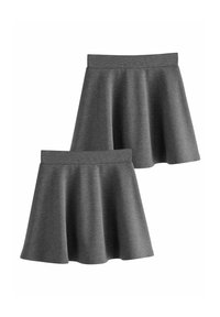 Zwei graue, ausgestellte Röcke aus weichem Stoff. Das Design zeichnet sich durch einen breiten Bund und eine sanft fließende, knielange Silhouette aus.