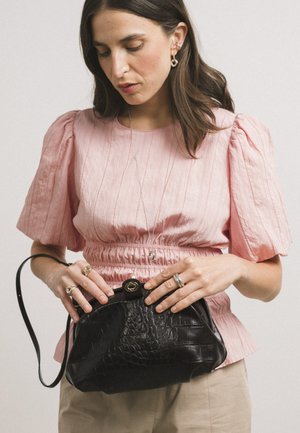 BALAGAN, BETTY - Bandolera - brown croco