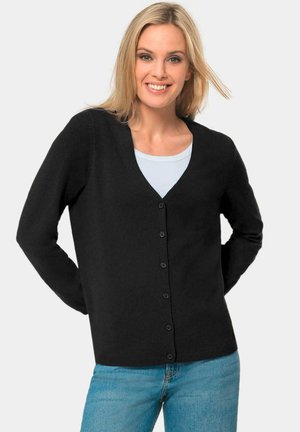 Cardigan noir en tricot doux, avec un col en V, des manches longues, une fermeture à six boutons à l'avant et un ourlet côtelé.