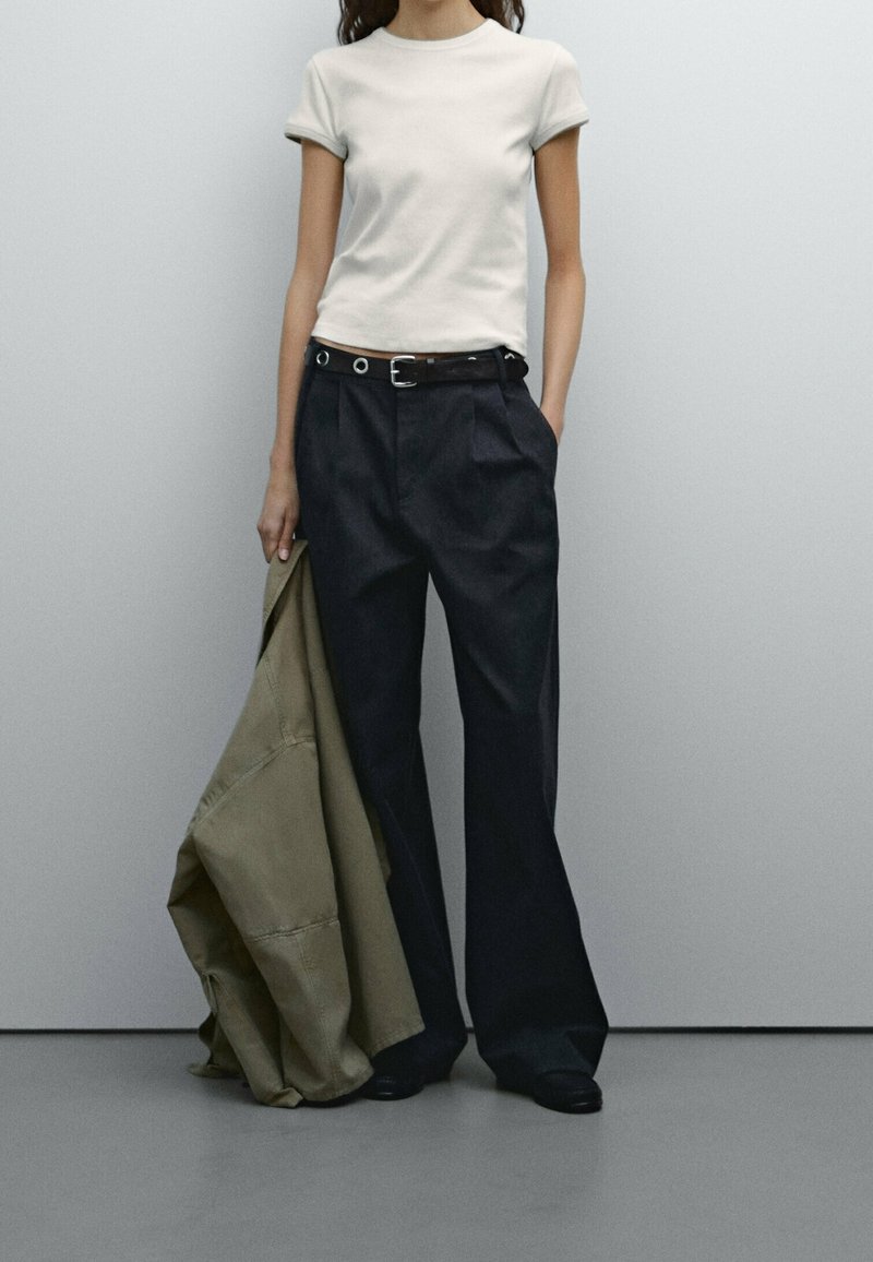 Massimo Dutti T-shirt basic - beige