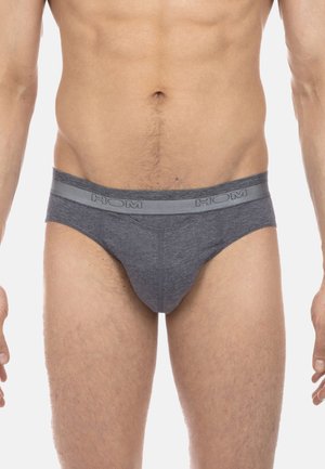 Dunkelgraue Slips mit einer weichen, dehnbaren Textur und einem breiteren grauen Bund, der das Logo der Marke "HOM" zeigt. Klassisches Slip-Design.