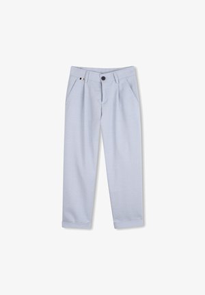 Pantalon bleu clair en tissu texturé avec une fermeture à bouton, des poches latérales et des revers roulés. Dispose d'une bande contrastante sur la poche.