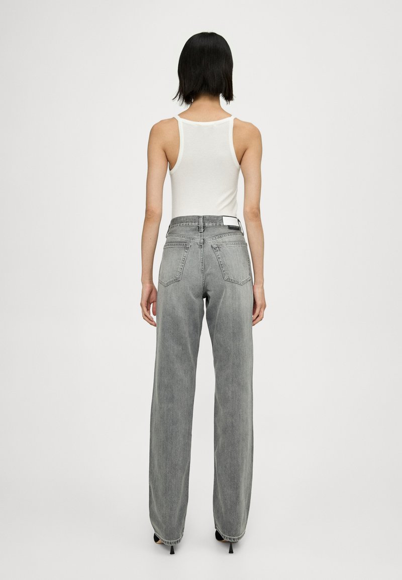 RE/DONE EASY - Jeans a sigaretta - grigio