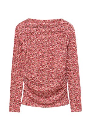 Camisa roja de manga larga con un pequeño estampado floral en rosa, blanco y beige, con un ligero fruncido en los laterales, vista desde atrás.