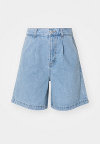 ELI PLEATED - Shorts di jeans - cirrus