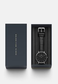 Daniel Wellington Pulkstenis - black