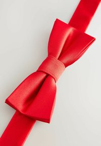 Unausgewählt, red