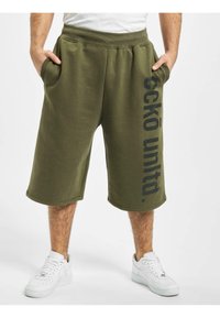 Unselected, olive