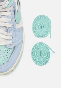 Jordan AIR JORDAN 1 HIGH METHOD OF MAKE - Visoke tenisice - hydrogen blue/sail/light dew/coconut milk