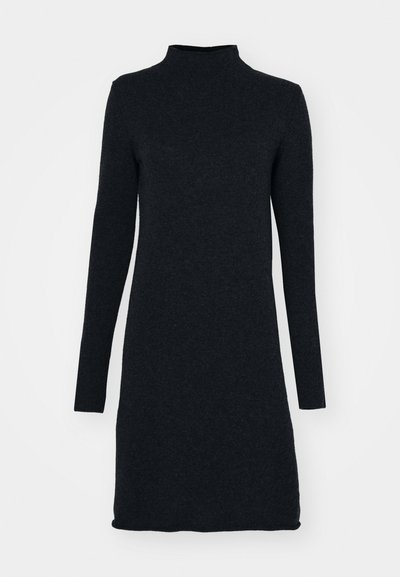 Filippa K FUNNEL NECK DRESS - Strikkjoler - anthracite