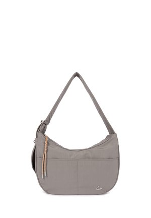 Sac épaule gris avec un accent tressé sur le côté, une bandoulière unique et un petit emblème métallique en forme de cœur dans le coin inférieur droit.