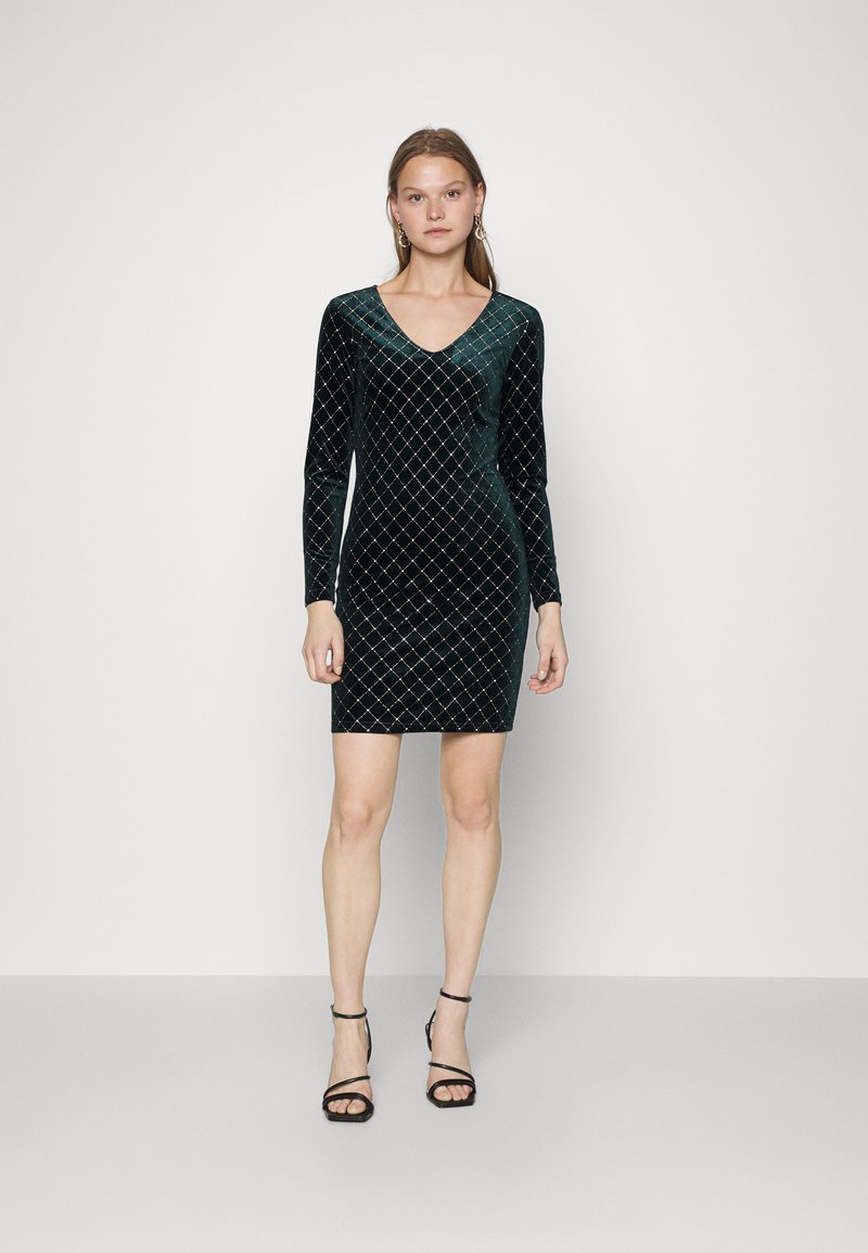 ONLY ONLALLY VELVET GLITTER DRESS Cocktailklänning ponderosa pine