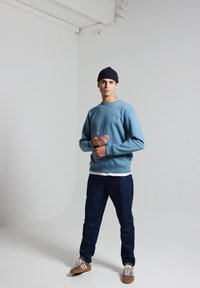 Blend Sweater - bluestone