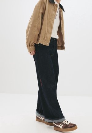 PULL&BEAR, Baskets basses - brown