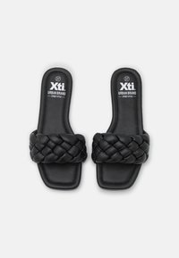XTI Pantofle - black