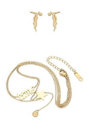 Sieradenset in goudkleur met oorbellen in de vorm van een blad en een gelaagde ketting met tekst "tijd", sterbedel en verstelbare kettingsluiting.