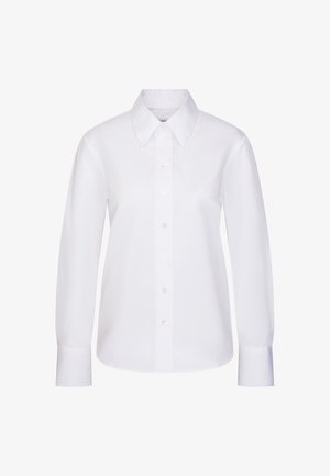 Biała, długa koszula z długim rękawem, zapinana na guziki, wykonana z gładkiej bawełny. Posiada klasyczny kołnierz, prosty krój oraz sześć guzików z przodu, z rękawami z mankietami.