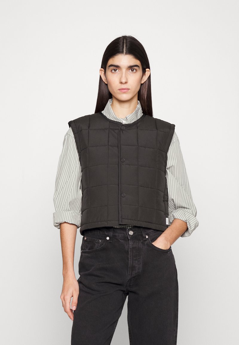 G-STAR Bodywarmer 'Foundation' in Stone Grey | ABOUT YOU G-STAR Bodywarmer 'Foundation' in Stone Grey | ABOUT YOU