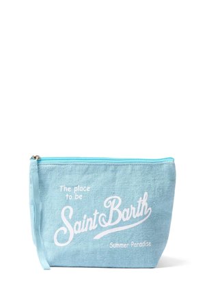 Borsetta azzurro chiaro con cerniera, con testo bianco "The place to be Saint Barth Summer Paradise" e cinturino in tessuto sul lato sinistro.