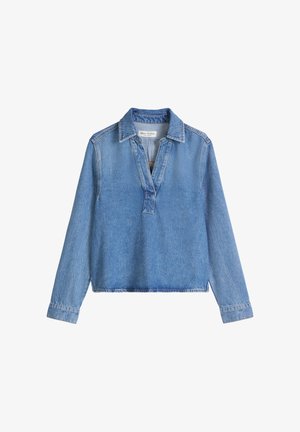 Jasnoniebieska koszula z denimu z długim rękawem, szerokim kołnierzem i dekoltem w szpic z przodu, oznaczona marką Marc O' Polo.