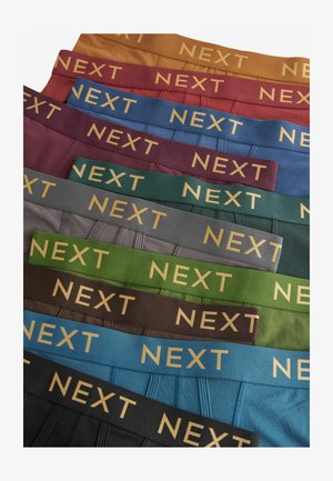 Herrenunterwäsche mit elastischem Bund in verschiedenen Farben: kastanienrot, grün, grau, blau, braun und goldenen Akzenten mit "NEXT"-Logo.