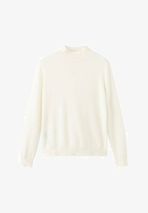 Suéter de punto blanco con cuello alto, mangas largas y puños acanalados. Textura suave y diseño minimalista.