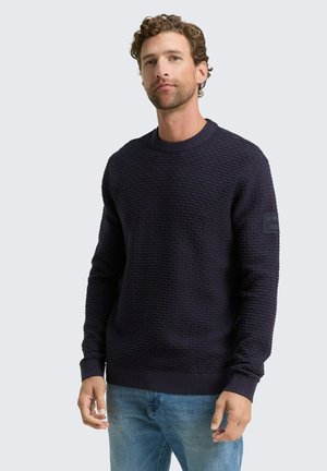 MIT RUNDHALSAUSSCHNITT - Strickpullover - sky captain blue