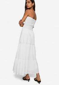 Bershka Maxi-jurk - white