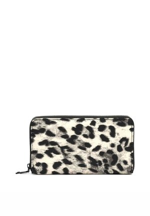 Portefeuille rectangulaire avec motif léopard noir et blanc et fermeture éclair sur le côté gauche.
