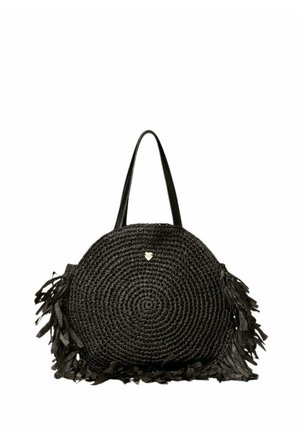 Borsa a mano rotonda nera intrecciata con due spallacci e bordi sfrangiati, con un piccolo dettaglio metallico a forma di cuore al centro.