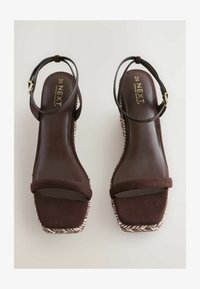 Ausgewählt, chocolate brown