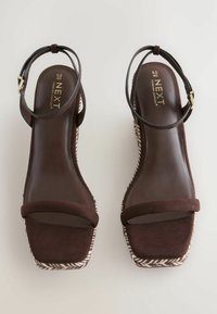 Talons Hauts Next En Cuir Taupe, Taille UK 6, Occasion Très Bon état