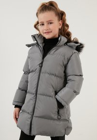 LELA REGULAR FIT - Zimski kaput - almond green