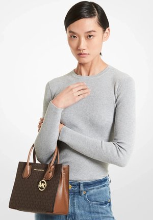 MICHAEL Michael Kors, MERCER MEDIUM LOGO CROSSBODY BAG - Handtasche - brown