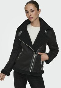 ONLY ONLNEWDIANA AVIATOR - Veste en similicuir - black