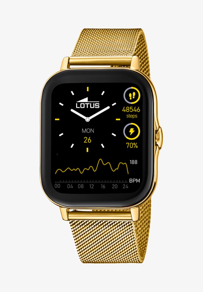 Montre connectée carrée avec un écran noir, un cadre doré et un bracelet en maille. Affiche le nombre de pas, la fréquence cardiaque et un graphique jaune avec des indicateurs de temps.