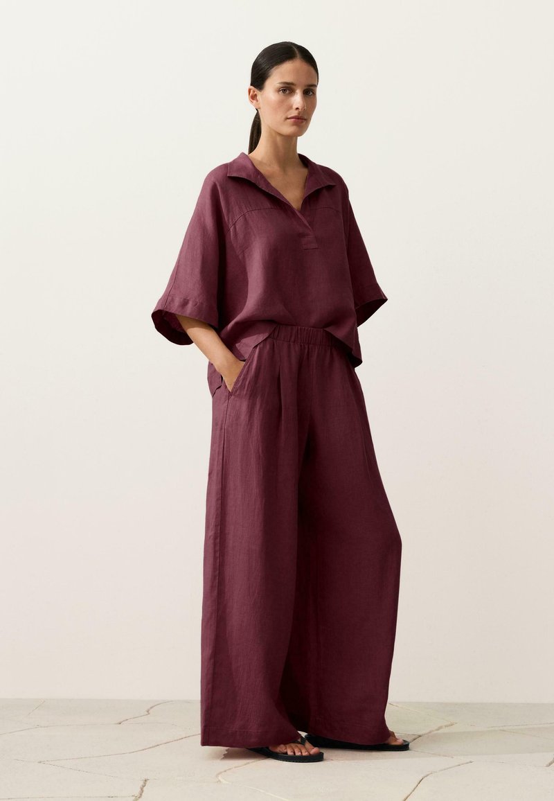 OYSHO OVERSIZE SHORT-SLEEVED LINEN - Blouse - red - Zalando.ie OYSHO OVERSIZE SHORT-SLEEVED LINEN - Blouse - red - Zalando.ie