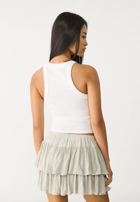 Stradivarius Skladaná sukňa - light grey