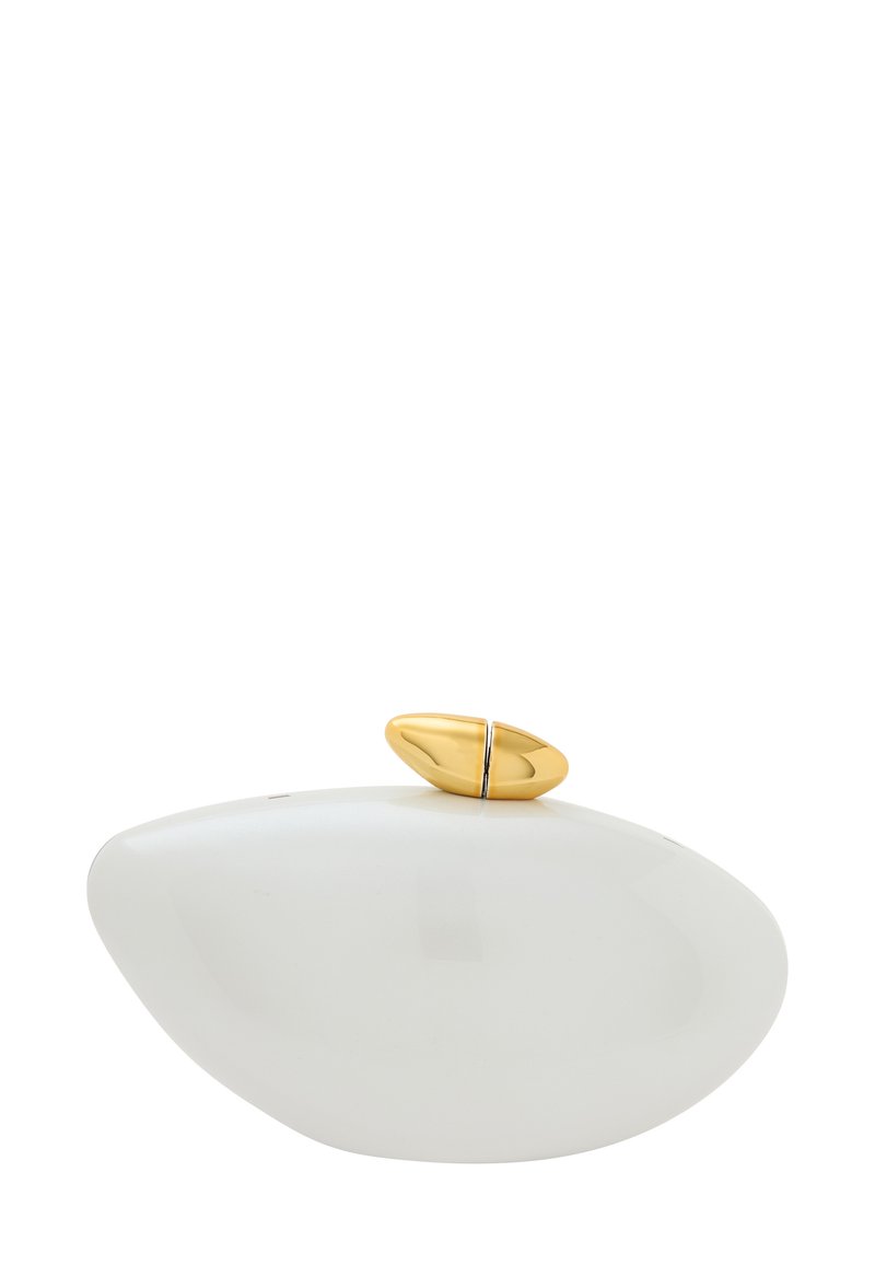 Biała, gładka ceramiczna butelka na perfumy w kształcie owalu, zakończona połyskującą, złotą, kamyczkową nakrętką. Minimalistyczny design z czystymi liniami.