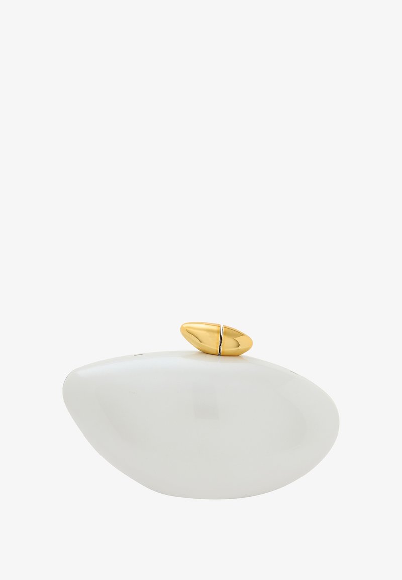 Biała, gładka ceramiczna butelka na perfumy w kształcie owalu, zakończona połyskującą, złotą, kamyczkową nakrętką. Minimalistyczny design z czystymi liniami.