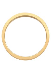 Anello in metallo color oro, liscio e circolare con una finitura lucida, di larghezza uniforme e senza motivi o decorazioni visibili.